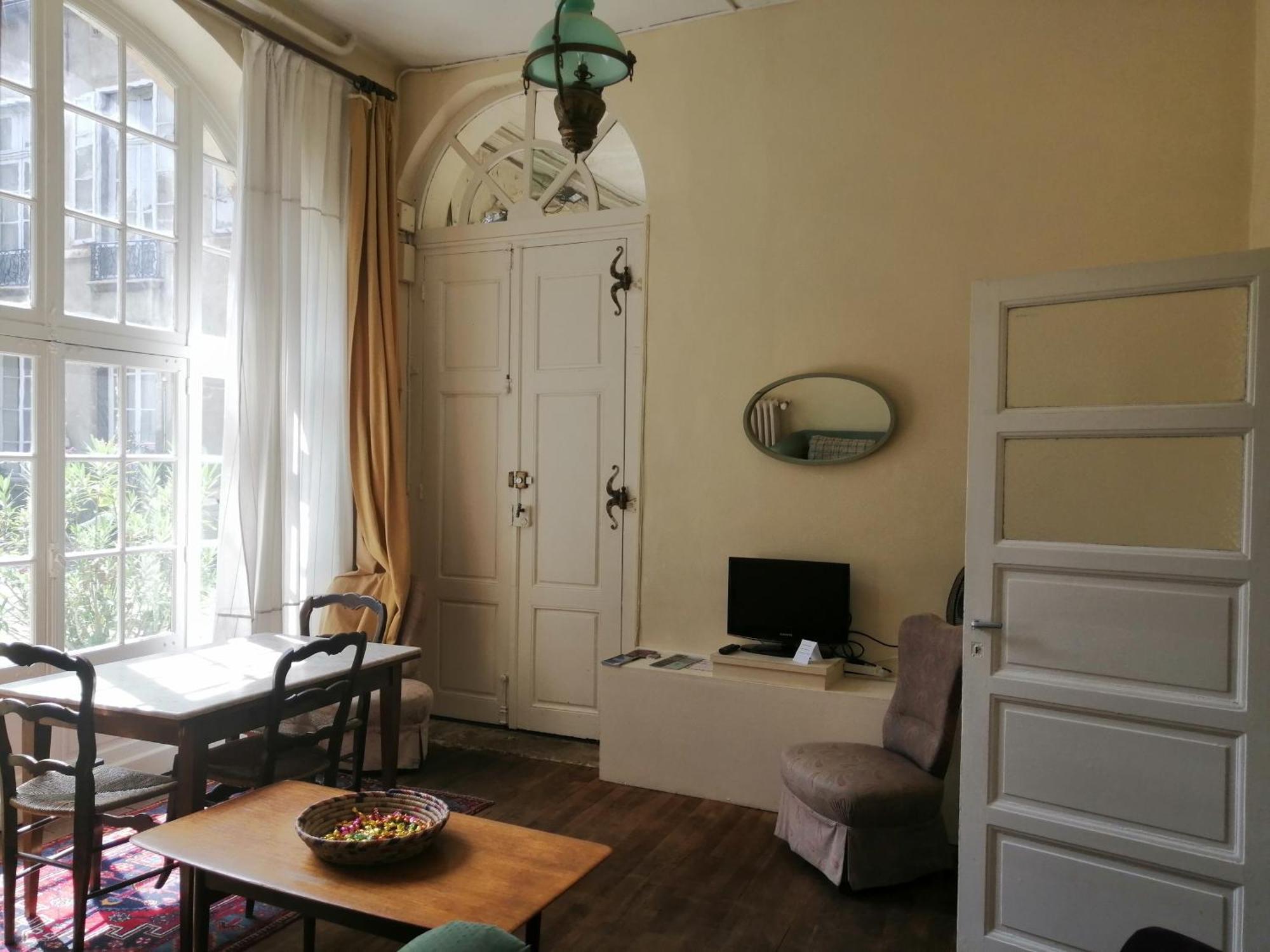 Hotel Particulier Maleteste ดีจอง ภายนอก รูปภาพ